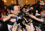 “谁收红包谁下岗 南宁市第一人民医院公开承诺创建“无红包医院””
