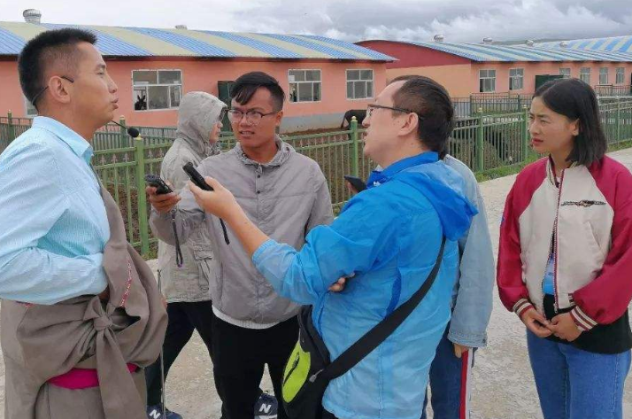 “民营经济助力畅通国内大循环”